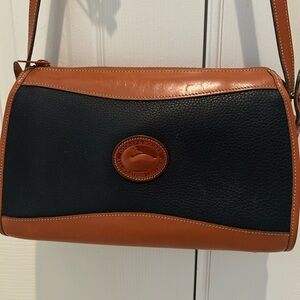 Dooney Bourke Authentic Vintage Black & Brown Shoulder Bag. Excellent condition